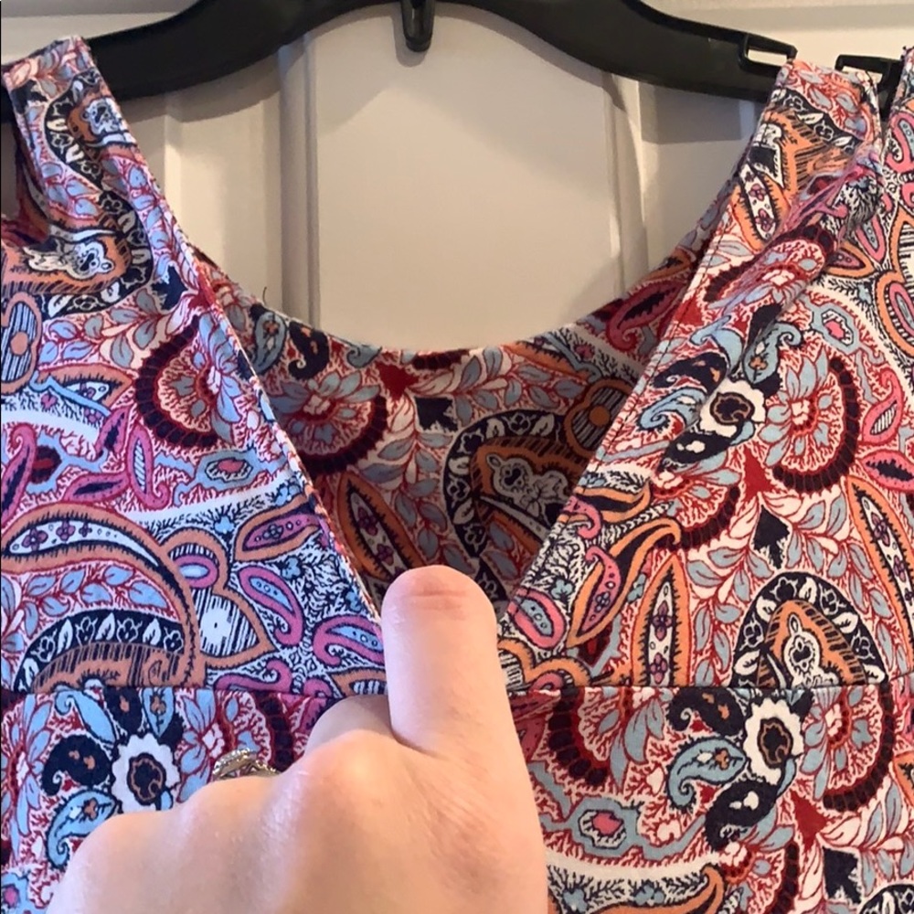 Fun Pattern Tank - Picture 4 of 6